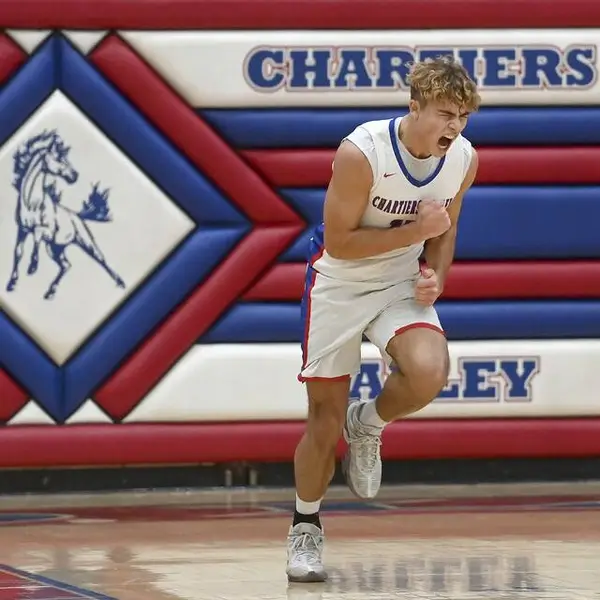 Chartiers Valley fights off Moon rally in battle of the last 2 WPIAL 5A champs
