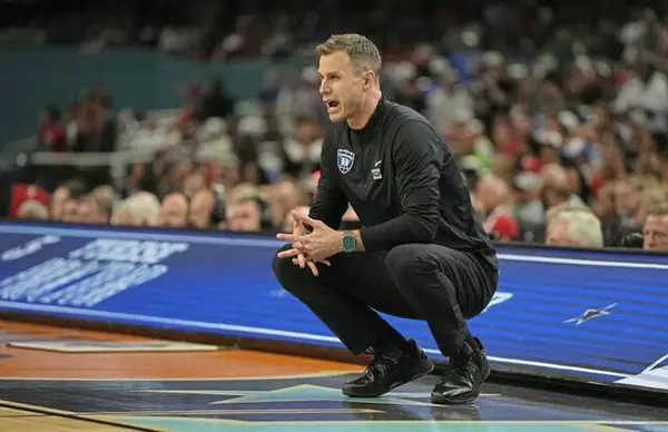 Duke men's basketball coach Scheyer receives 2-year extension