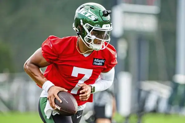 First Call: Ex-Steelers LB still 'hurt' over Pittsburgh exit; Justin  Fields' rough start in New York