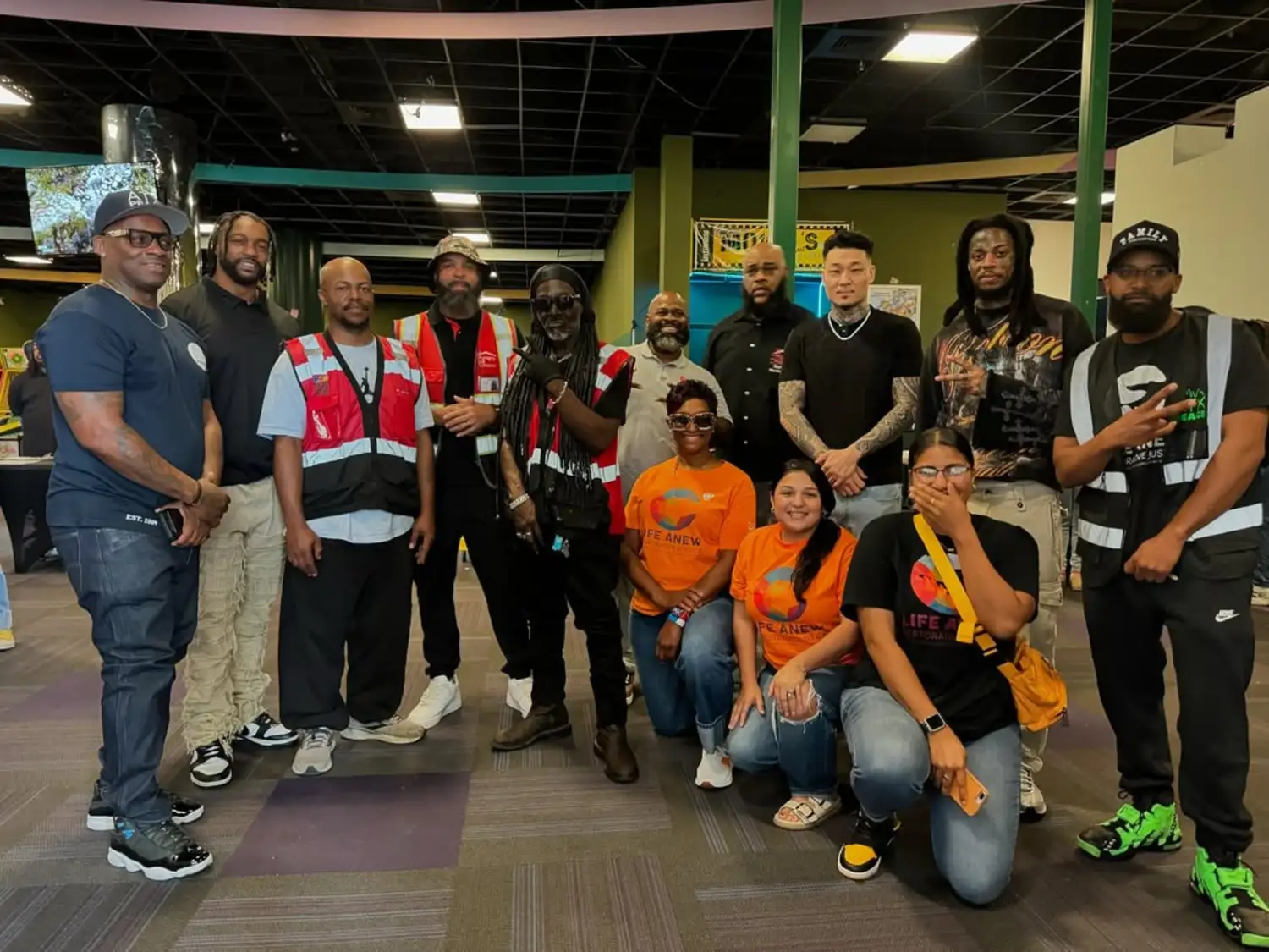 In a painted van and a repurposed gas station, Hungry Hill meets homelessness head-on in Austin