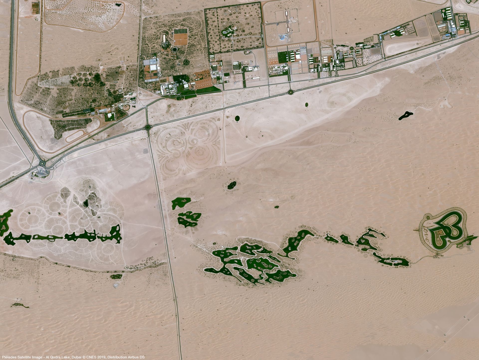 Al Qudra Lake, Dubai Satellite image from Pléiades thumbnail
