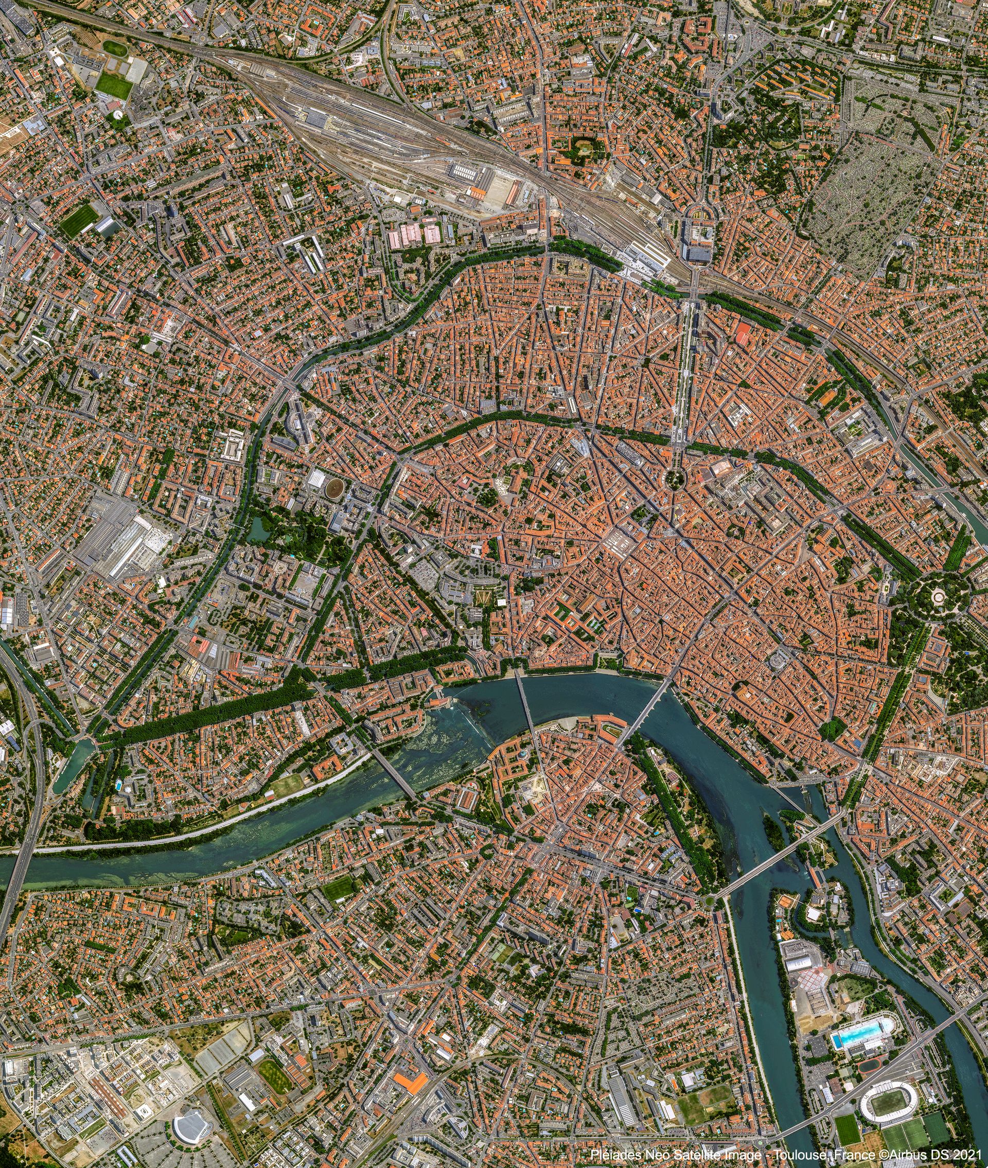 Toulouse, France Satellite image from Pléiades Neo thumbnail