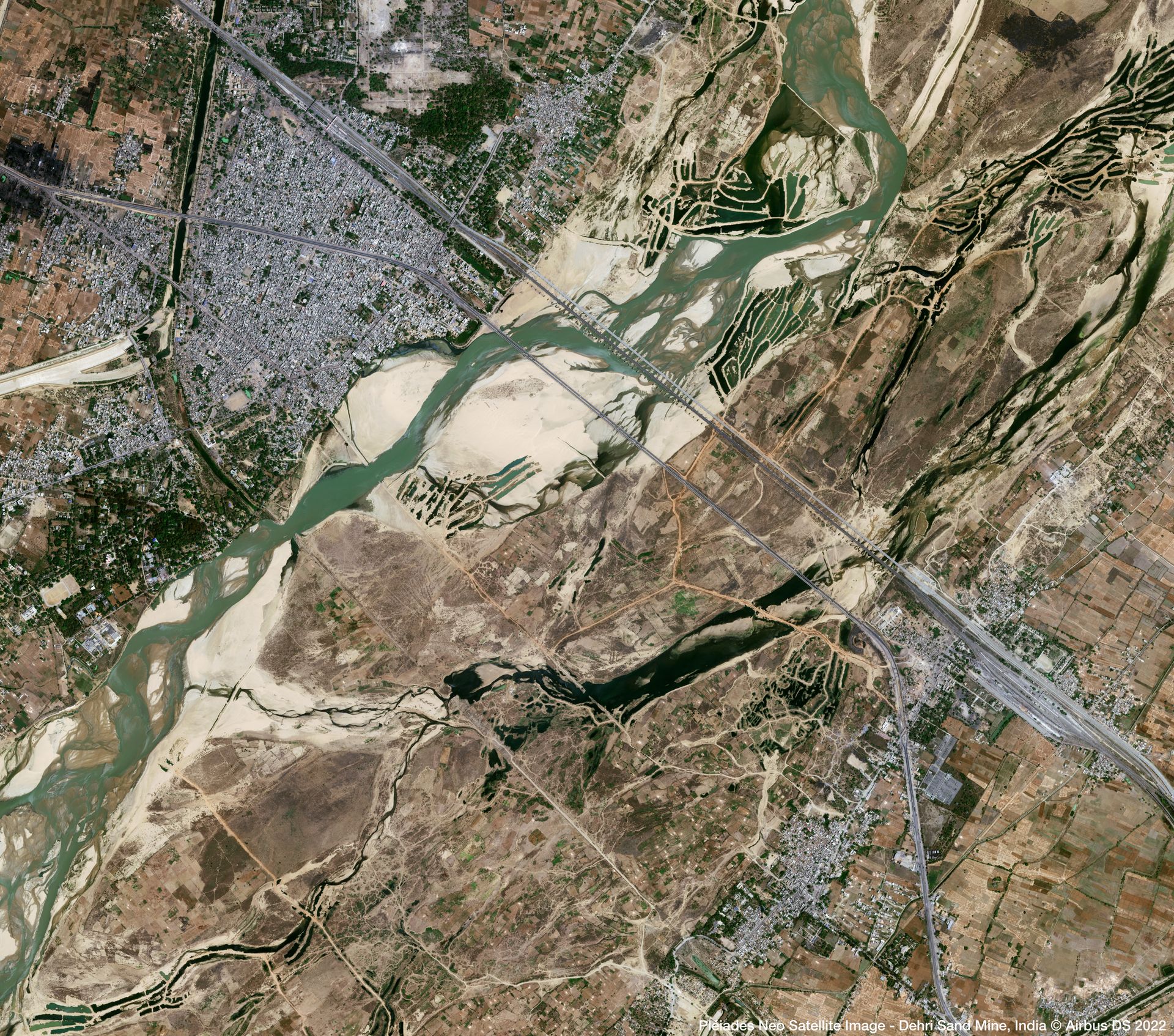 Sand Mine in India Satellite image from Pléiades Neo thumbnail