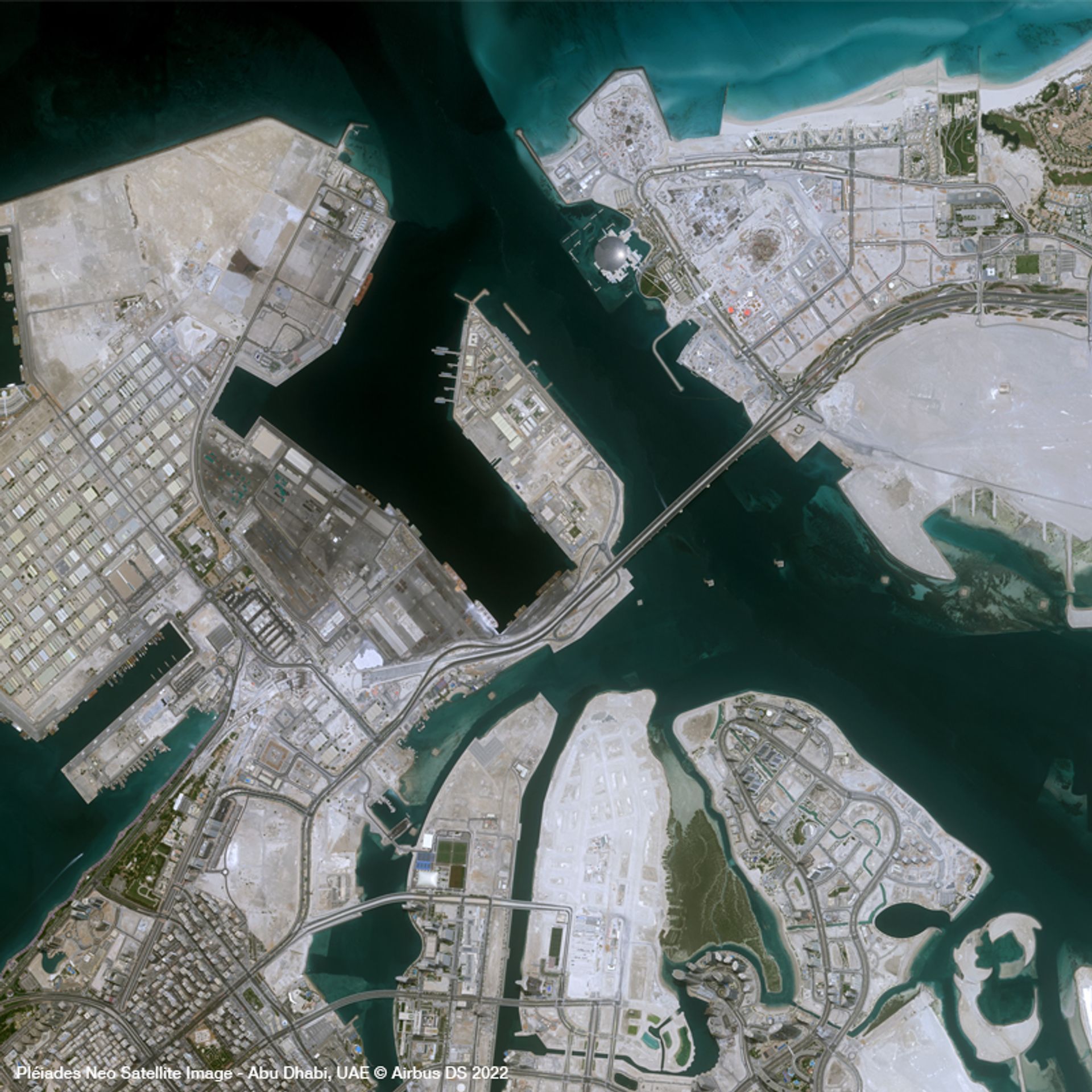 Louvre, Abu Dhabi Satellite image from Pléiades Neo thumbnail
