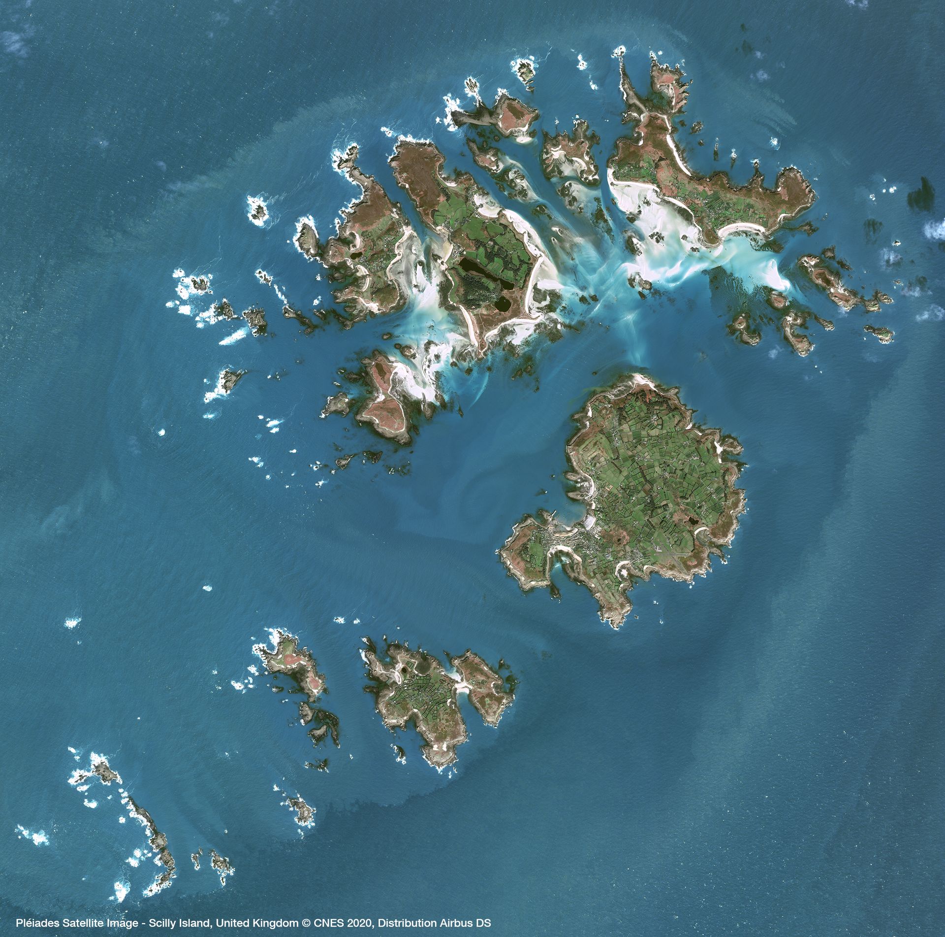 Scilly Island, United Kingdom Satellite image from Pléiades thumbnail