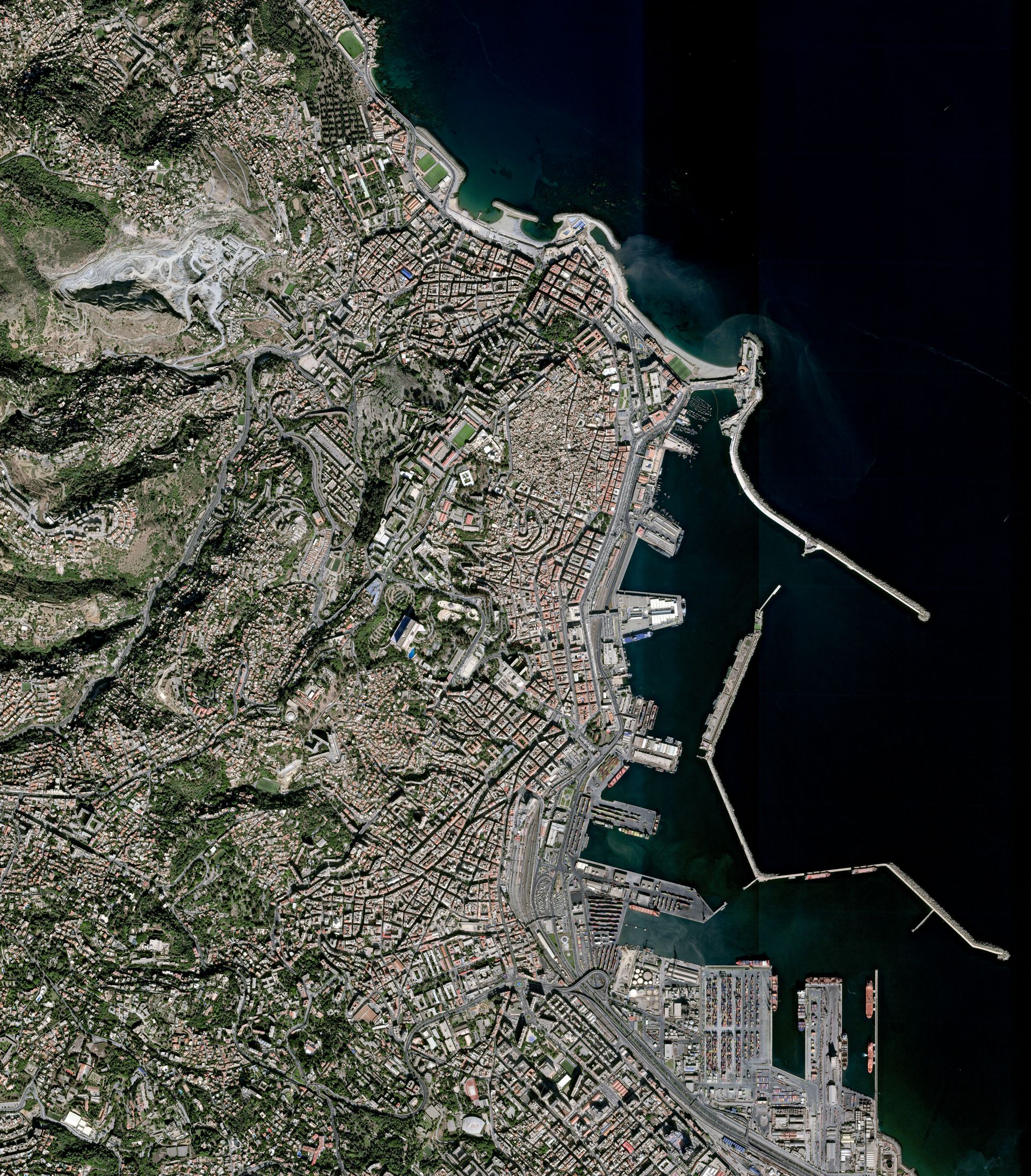 Alger, Algeria Very High-Resolution Imagery thumbnail