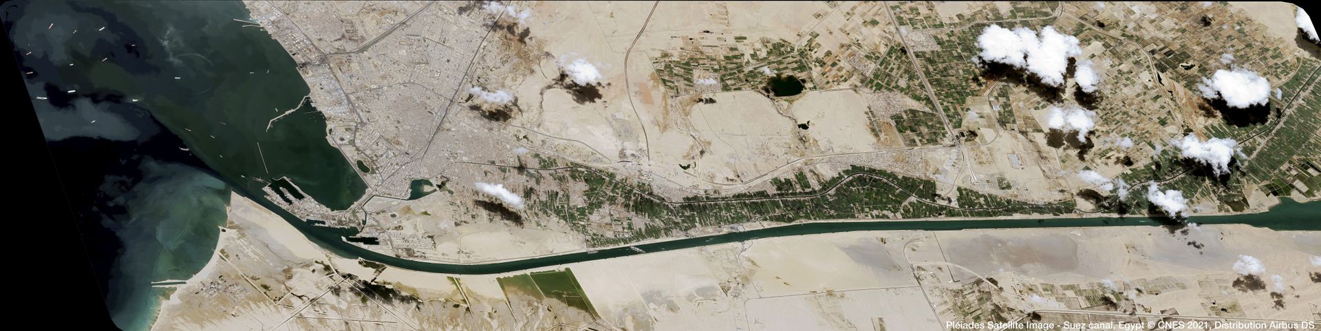 Giant ship blocking Suez canal Satellite image from Pléiades thumbnail