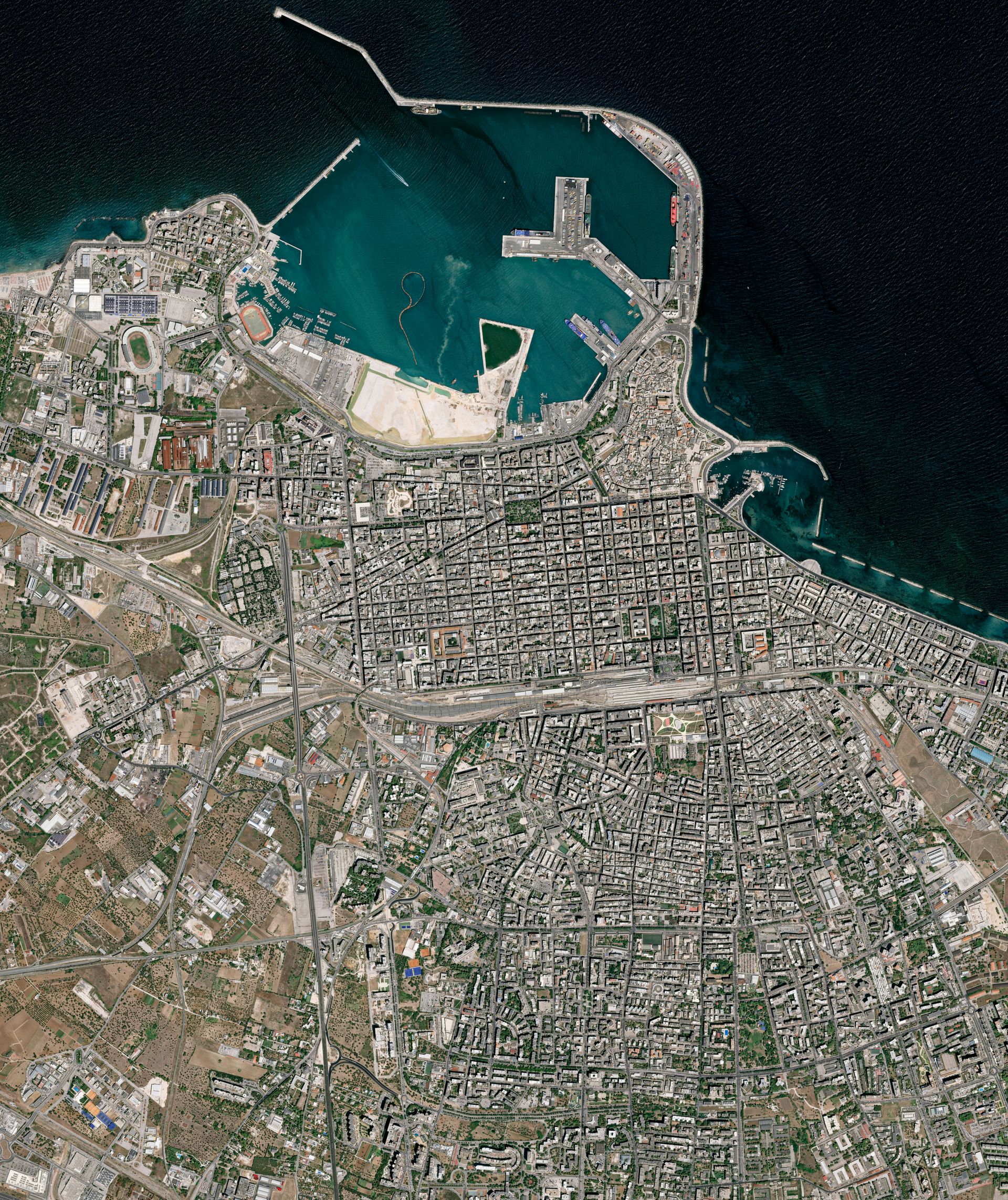 Bari, Italy, Very High-Resolution Imagery thumbnail