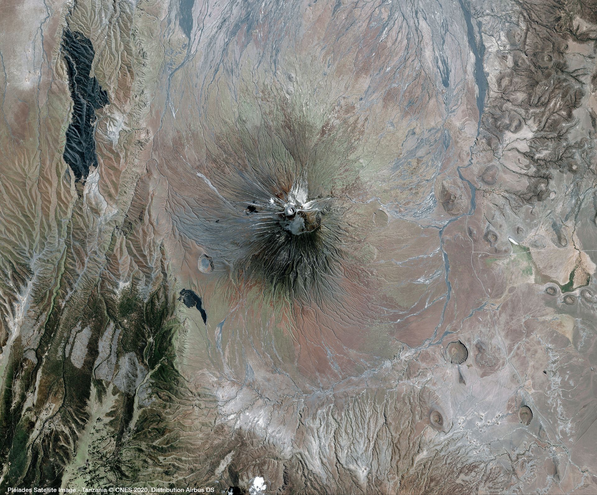 Tanzania Volcano Satellite image from Pléiades thumbnail