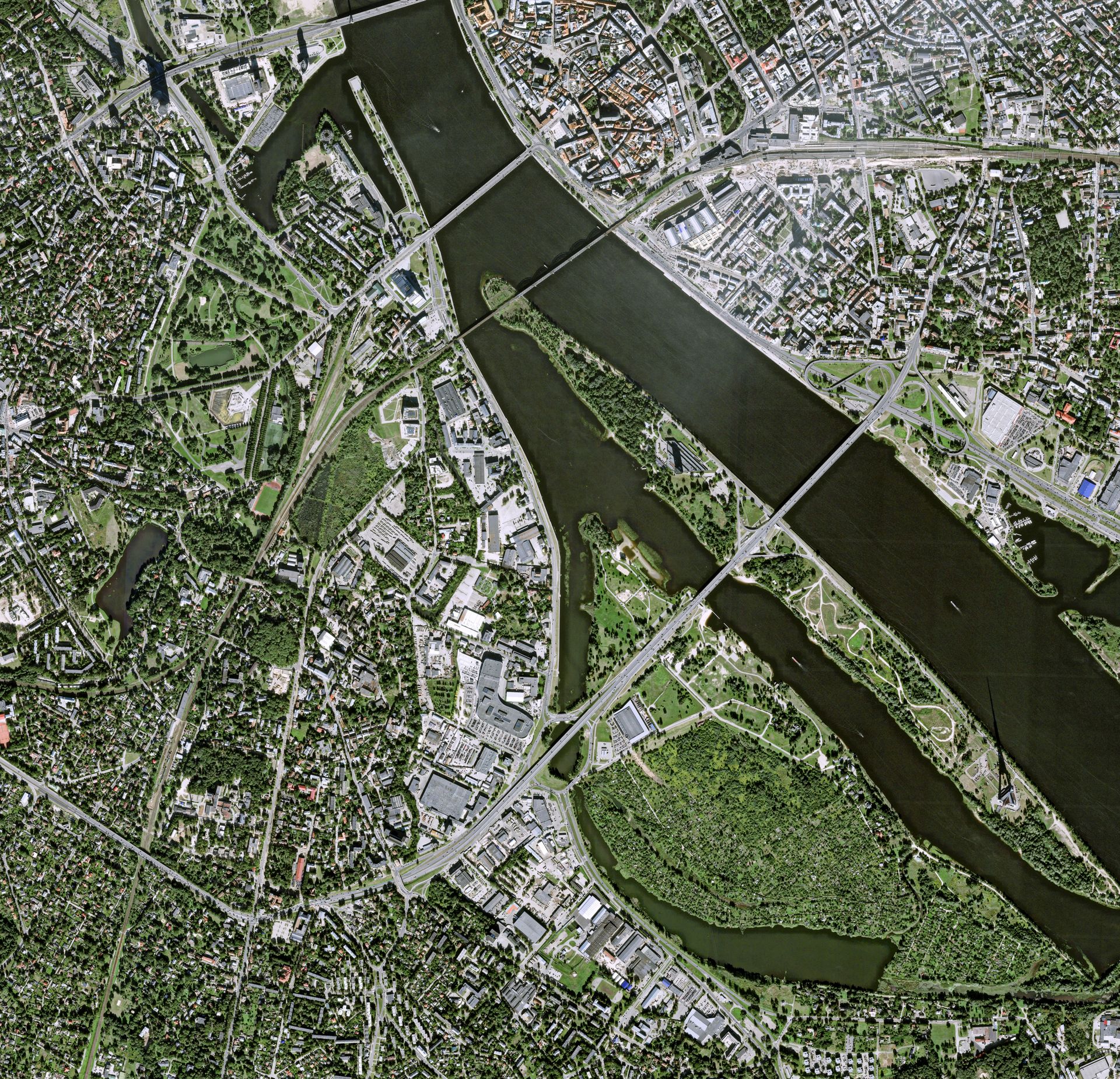 Riga, Latvia, Very High-Resolution Imagery thumbnail