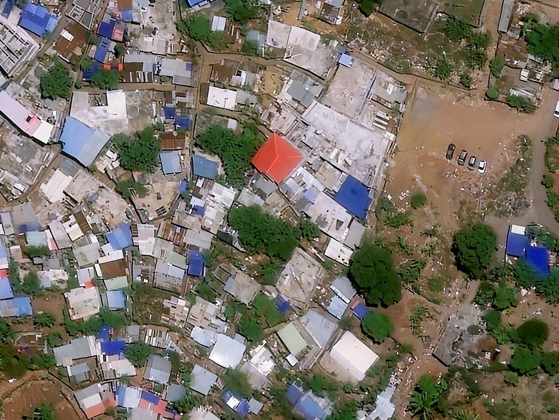 Mamoudzou Pléiades Neo HD15 imagery zoom