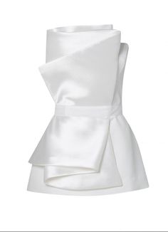 a white strapless silk top with a large bow at the front. the bow is made of satin and is tied in a loose, flowing style. the top is a simple and elegant design that would be perfect for a special occasion.