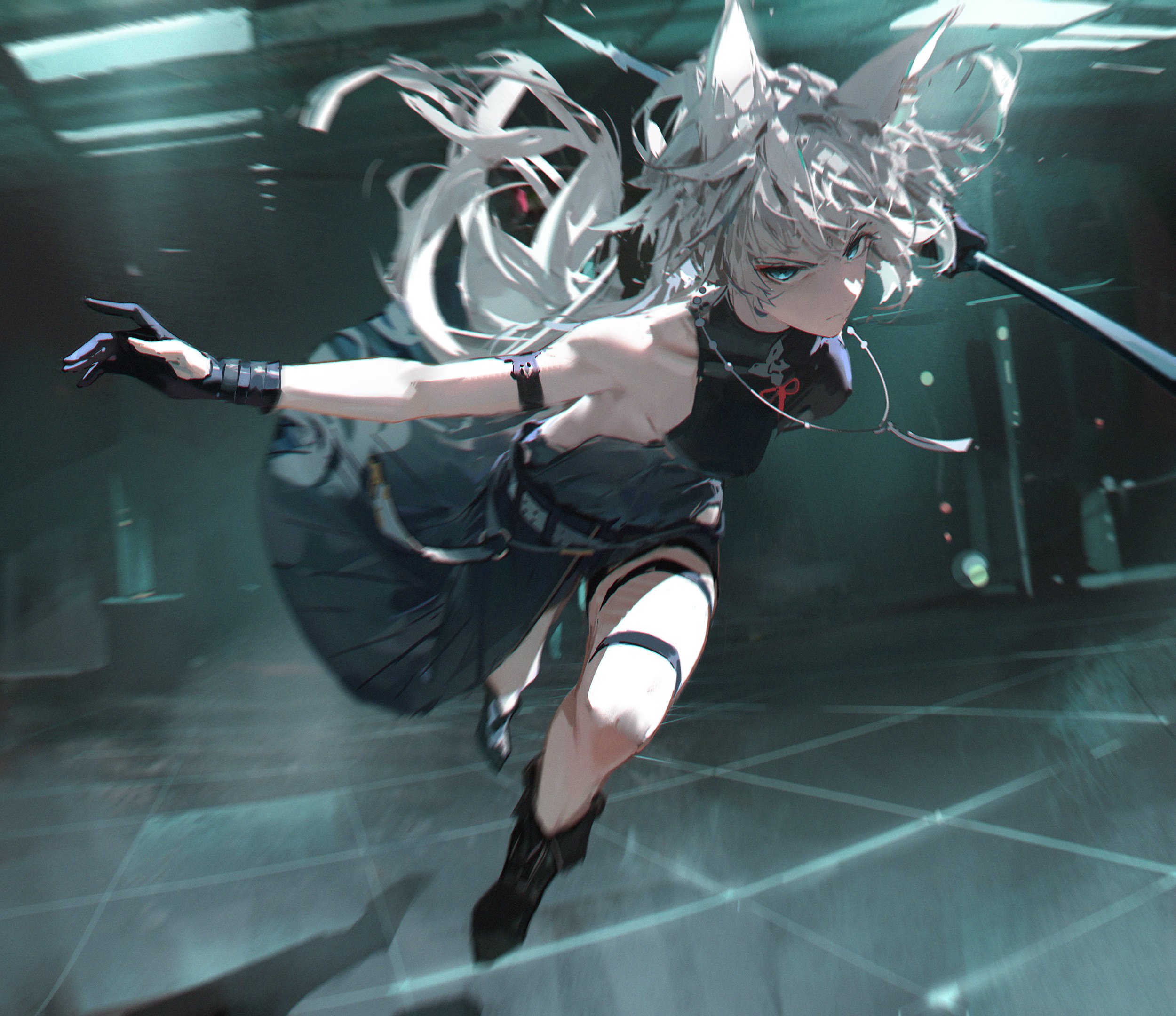 this is an illustration of an anime girl with white hair and cat ears. she is wearing a black outfit and running towards the viewer, her white hair flowing in the wind. she is holding a sword in her hand. the background is a blurred futuristic cityscape. the image is full of motion blur, suggesting that the girl is moving very quickly.