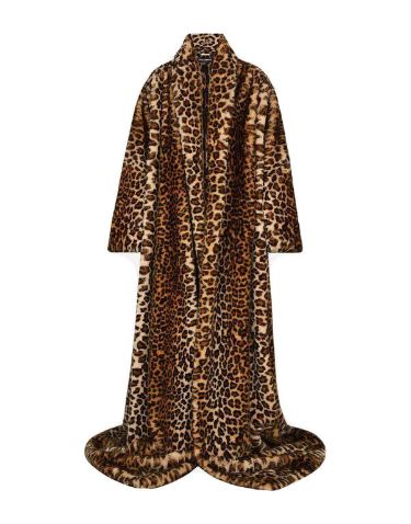 a long, leopardprint coat with a black collar. the coat is made of a soft, plush fabric that looks and feels like fur. the leopard print is a classic and timeless pattern that is perfect for adding a touch of sophistication to any outfit. the coat would be perfect for staying warm and stylish during the winter months.