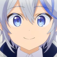 a closeup portrait of an anime boy with silver hair and blue eyes. he is smiling and has a mischievous look in his eyes. the background is a gradient of white and gray.