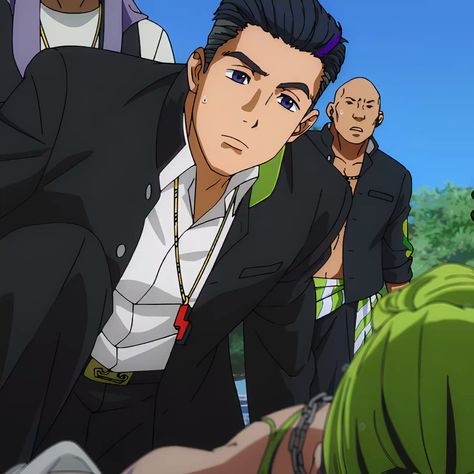 this image shows a group of four people, likely from an anime. the focus is on a man with black hair and blue eyes wearing a black jacket and white shirt. he has a worried or concerned expression as he looks down at someone out of frame. the other people in the group are also looking down, suggesting a serious or tense atmosphere. the environment suggests they are outside by a pool, evidenced by the blue water and green foliage in the background. the lighting is bright and sunny, creating a cheerful atmosphere that contrasts with the somber mood of the characters.
