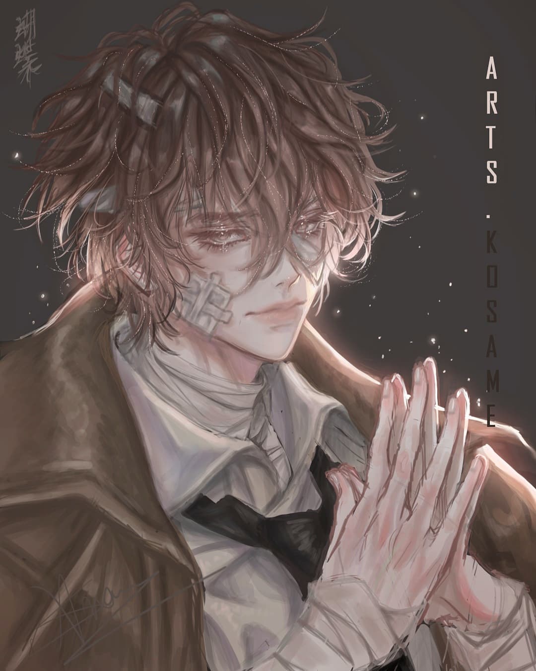 the image is a digital painting or illustration of an animestyle male character. he has brown, slightly messy hair and is wearing a brown coat over a white collared shirt.  he has an eyepatch covering part of his face and bandages on his face and hands suggesting an injury. his hands are clasped together, and his expression appears somewhat melancholic or pensive. the overall style is soft and ethereal with muted colors and a gentle atmosphere. the background is a simple, dark grey. the artist's signature "arts. kosame" is visible to the right.
