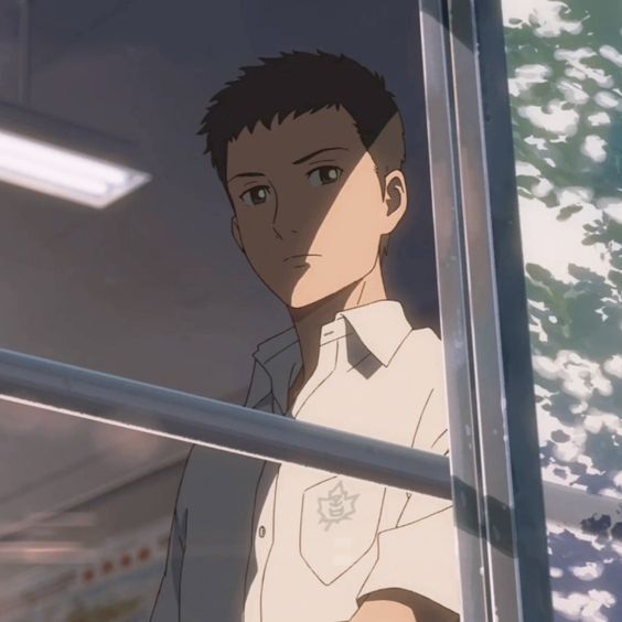 a young man in a white school uniform stands pensively on a bus, gazing out of the window. the soft, natural light casts shadows across his face, highlighting his contemplative expression. the muted color palette and realistic art style create a sense of everyday life and quiet introspection.