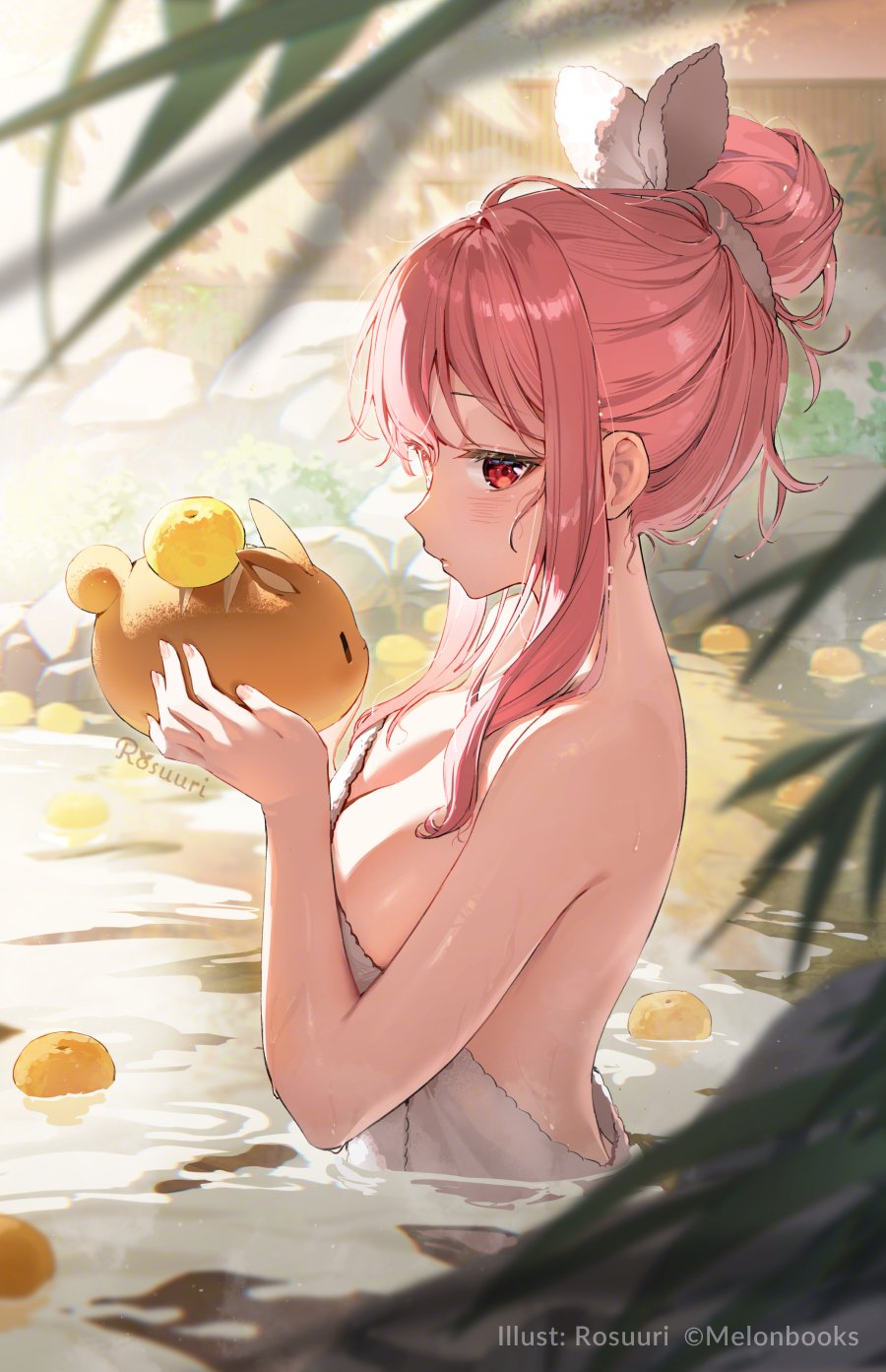 the image is a digital illustration of an anime girl with long pink hair tied up in a bun. she is sitting in a hot spring, partially submerged in the water. she is holding a small brown plush toy shaped like an animal with oranges on its head. the background shows lush greenery and hints of a traditional japanese setting. the overall style is soft, delicate, and peaceful, creating a serene and relaxing atmosphere. the artist's signature, "illust: rosuuri ©melonbooks," is visible in the bottom right corner.