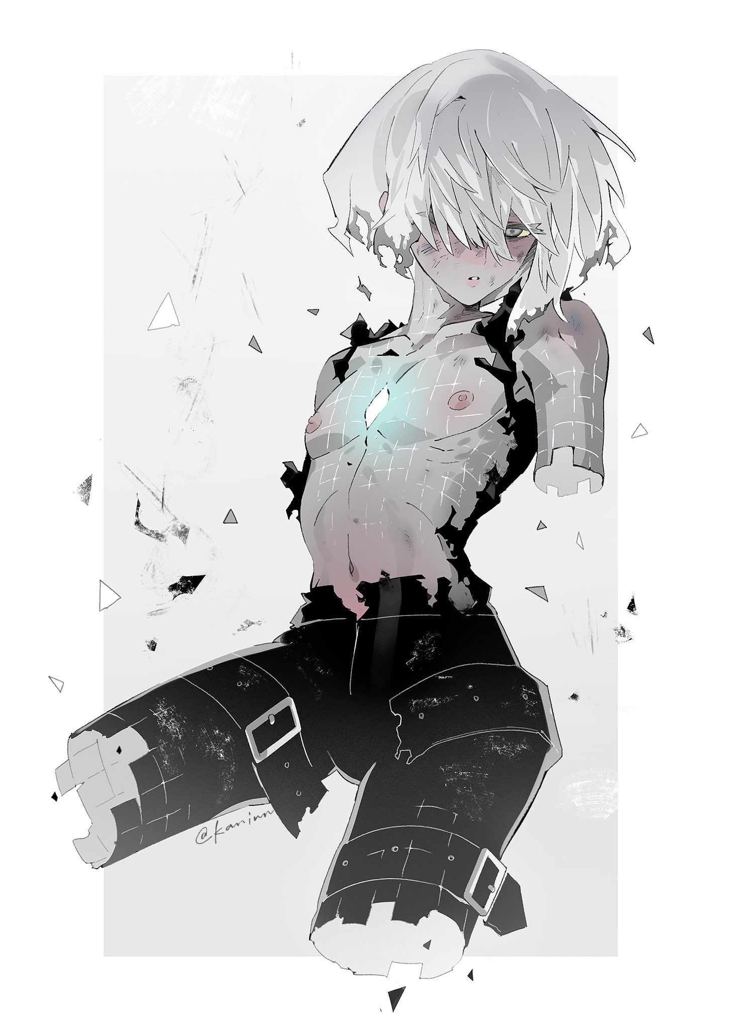 this is a digital illustration of an anime girl with white hair, a broken arm and leg, and a cybernetic implant in her chest. she's wearing a black outfit with straps and belts, and her body is covered in cracks and scars. she has a white background that is covered in black and white triangles.