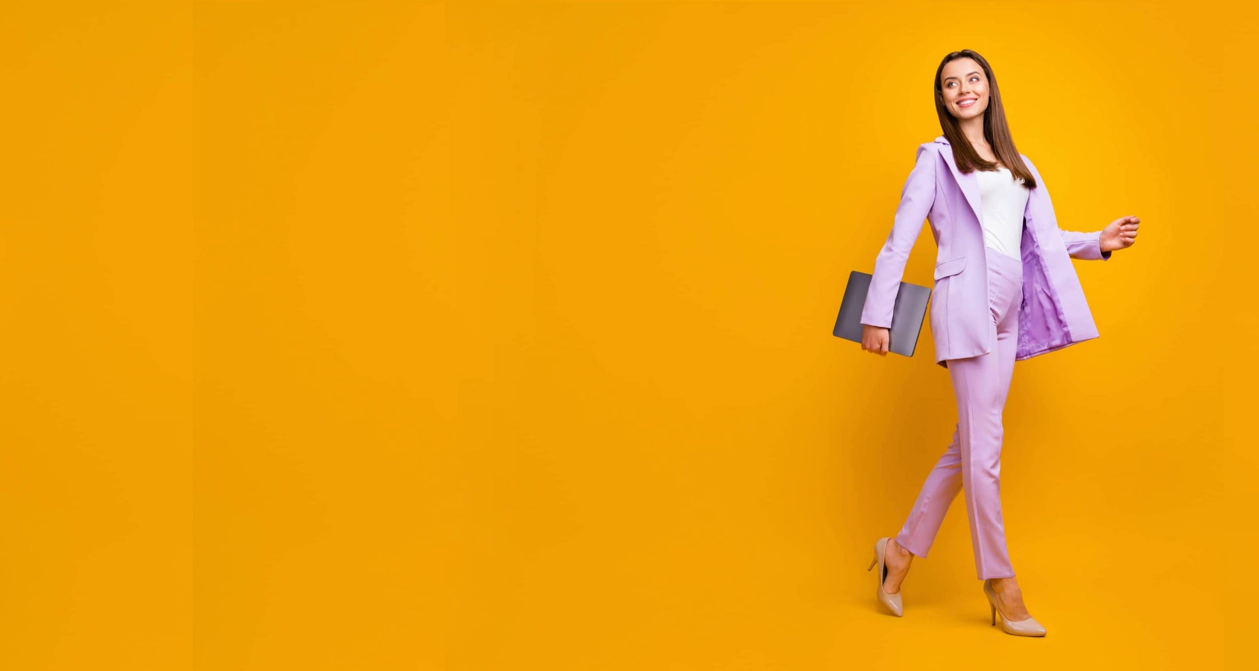Agentur für Digitale Werbung
Werbung ist ein entscheidendes Element für den Erfolg eines jeden Unternehmens, aber es kann schwierig sein, ohne professionelle Hilfe wirksame Anzeigen zu erstellen. Unsere Werbeagentur verfügt über die nötige Erfahrung und das Fachwissen, um eine Werbekampagne zu entwickeln, die zu Ergebnissen führt.