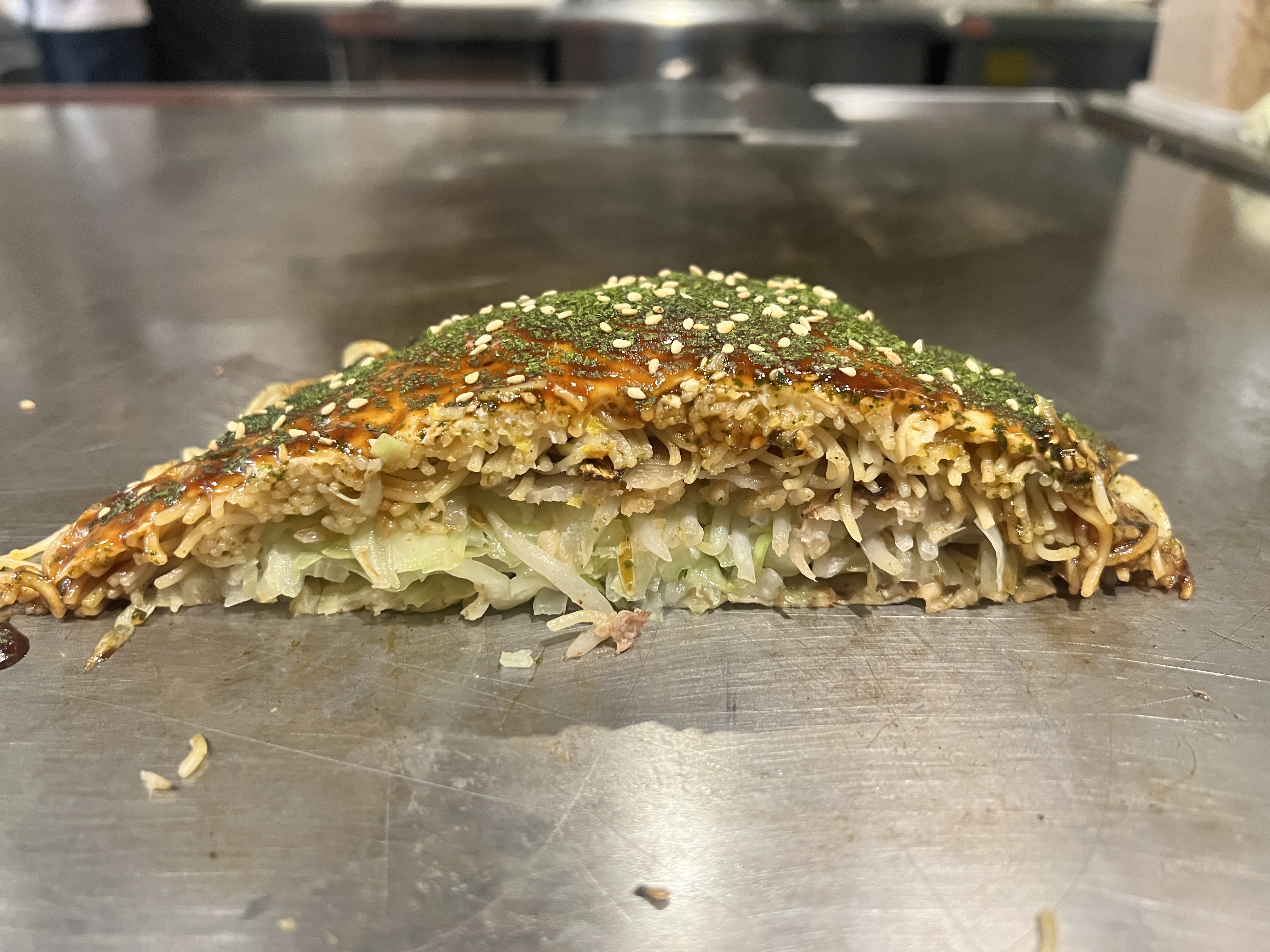 TEPPANYAKI BAR G.O.D 2nd - 井上龍也の広島お好み焼き検索「まいおこ」