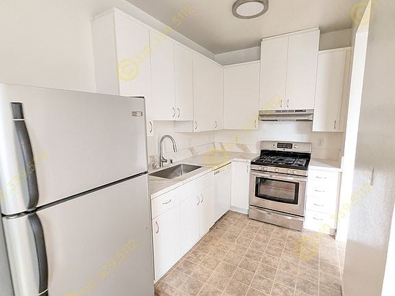 2-bedroom apartment in Westchester 1