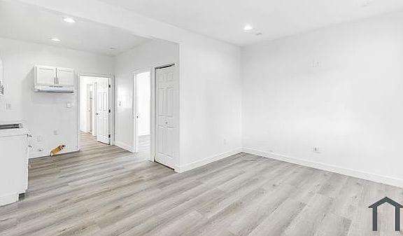 2-bedroom apartment in Florence 4