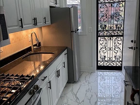 4-bedroom apartment in Hillbrook 4