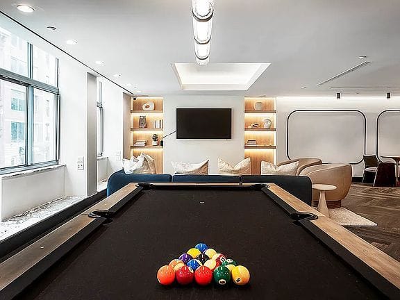 Studio apartment in Chelsea 8