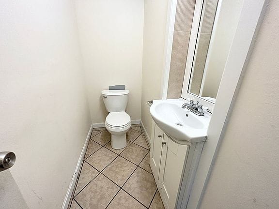 4-bedroom apartment in Mission Hill 4