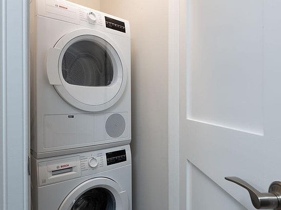 2-bedroom apartment in South End 10