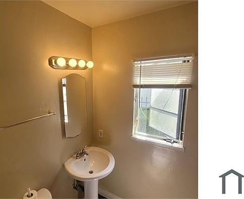 1-bedroom apartment in Baldwin Hills/Crenshaw 8