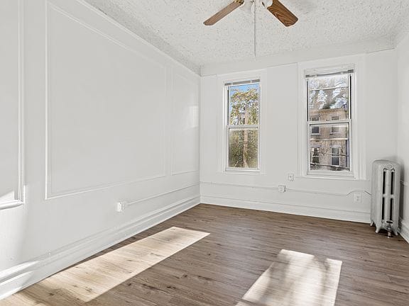 2-bedroom apartment in Sunset Park 2