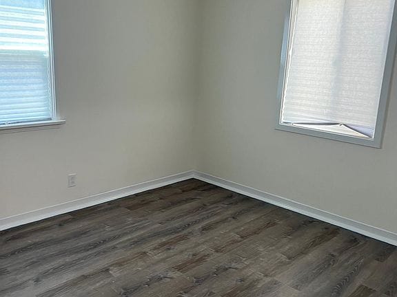 2-bedroom apartment in Mid-City 3