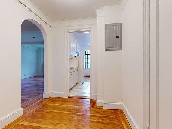 1-bedroom apartment in West Village 6