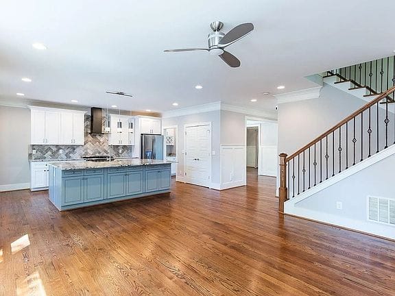 4-bedroom apartment in Berkeley Park 6