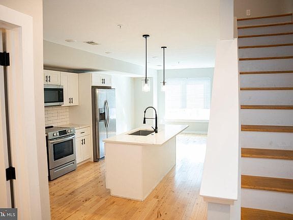 2-bedroom apartment in Brewerytown 3