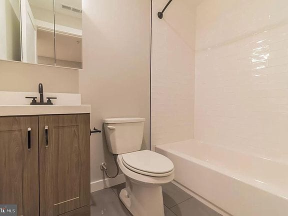 2-bedroom apartment in Brewerytown 5