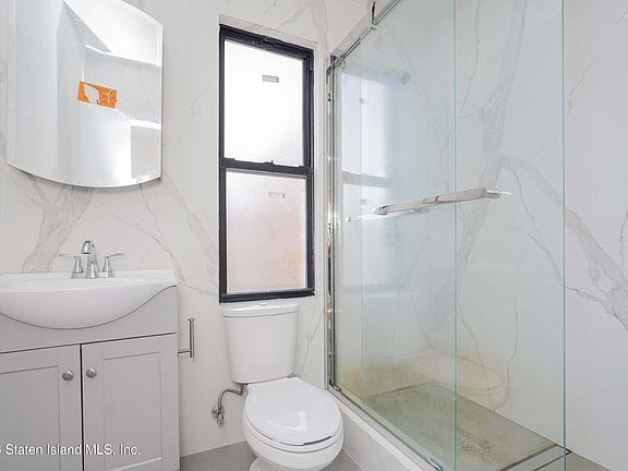 2-bedroom apartment in Prince's Bay 10