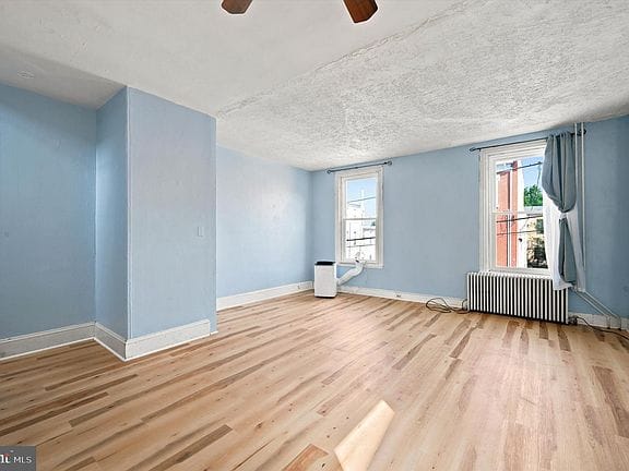 3-bedroom apartment in Manayunk 4