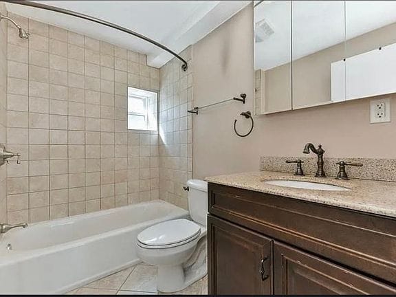 2-bedroom apartment in East Boston 6