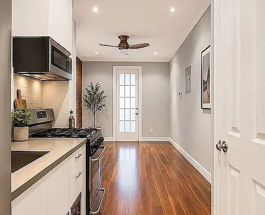 1-bedroom apartment in West Village 3