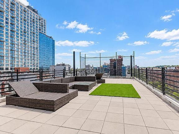 2-bedroom apartment in Flatbush 10