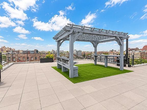 2-bedroom apartment in Flatbush 11