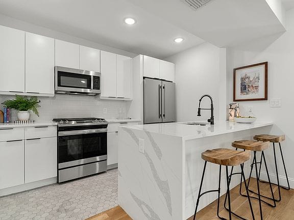 2-bedroom apartment in East Boston 1