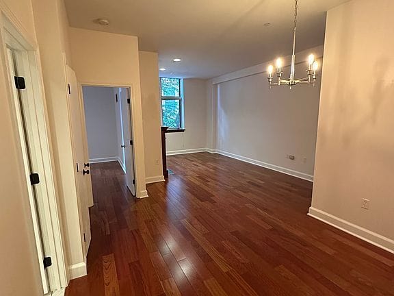 1-bedroom apartment in South End 8