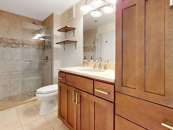 2-bedroom apartment in West End 10
