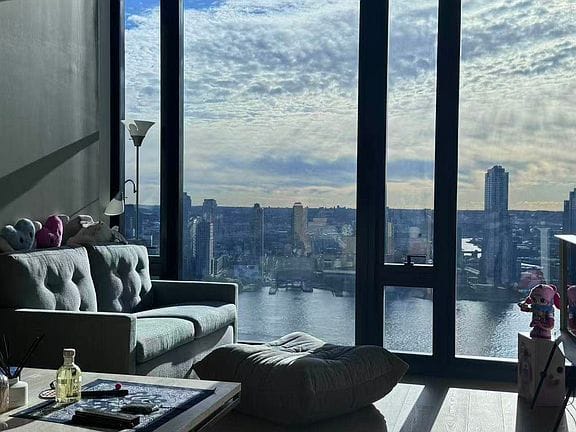 1-bedroom apartment in Murray Hill 1