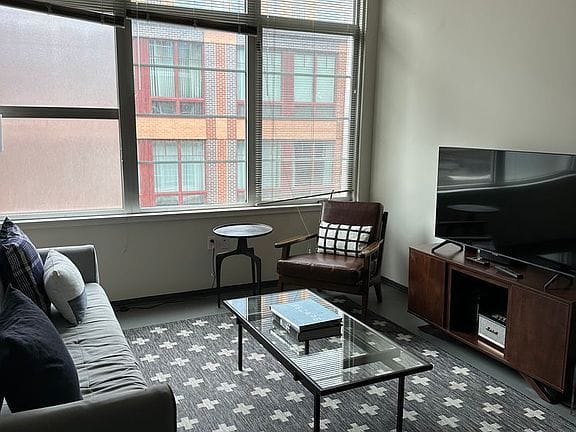 2-bedroom apartment in South End 1